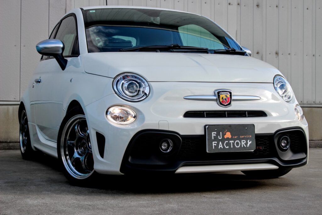 アバルト 595 ツーリズモ 販売メンテナンス | エフジェイ